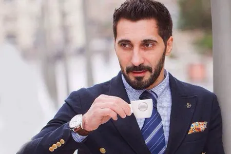 "Qıjı" toy parodiyası, ləhcə ilə zarafatlar..." - GƏNC AKTYORDAN SƏRT SÖZLƏR