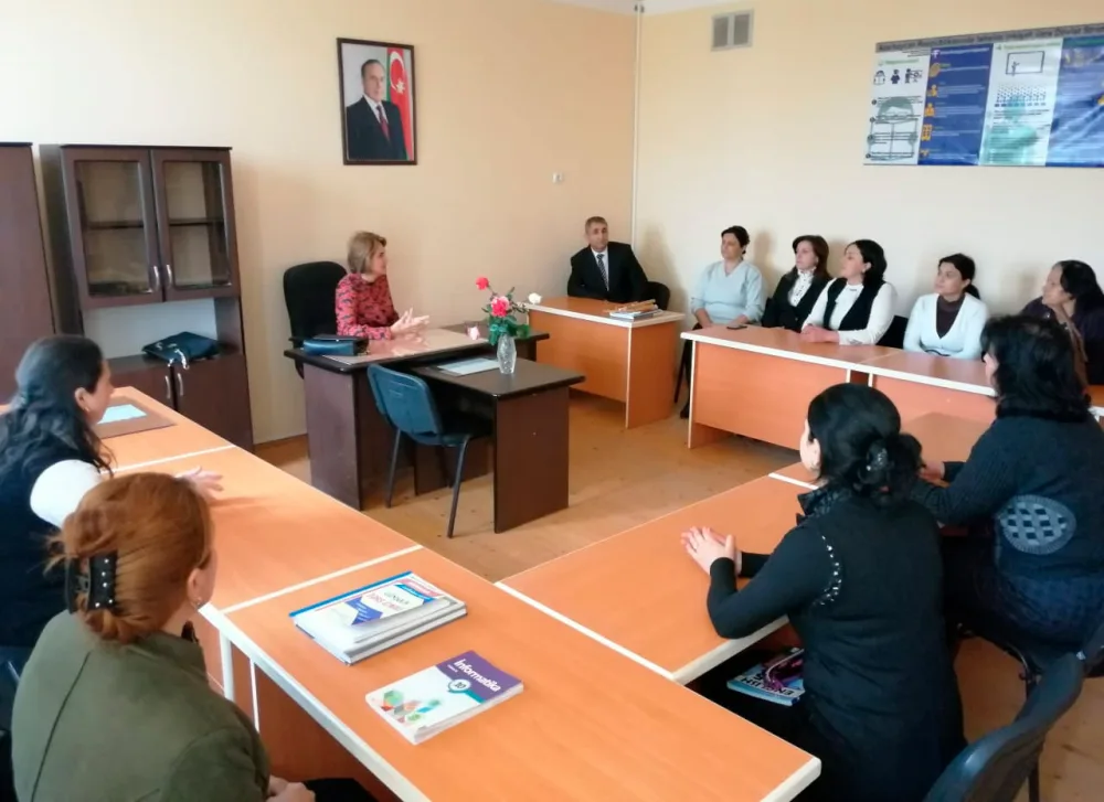 Məhəbbət Vəliyeva Beyləqan rayonunda orta məktəbdə olub - FOTOLAR