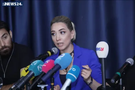 7 ildən sonra səhnəyə qayıdan müğənni: - "Sənətimi satıb ucuzlaşdırmaram" - FOTOLAR