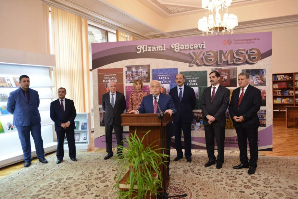 Türk dilində nəşr olunan "Xəmsə"nin təqdimatı keçirildi - FOTO