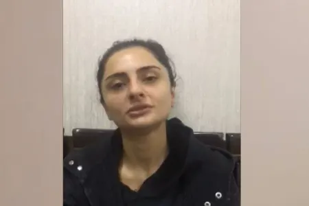 Bibisinin evini soyan qadın və dəstəsi - ƏLƏ KEÇDİ - FOTOLAR
