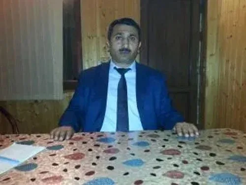 Təhsil şöbəsinin keçmiş işçisi özünü asdı - -icra başçısını tənqid edirdi
