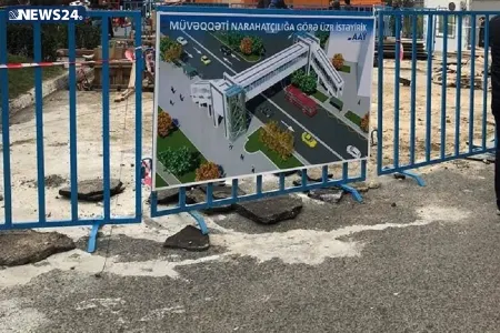 Bakının mərkəzi prospektində liftli piyada keçidi tikilir - FOTO