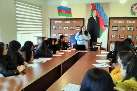 Ötən həftə 23 rayonda gənclər üçün təlimlər keçirildi