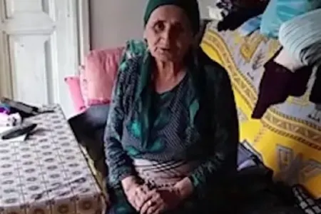 Ömrünü ögey övladlarına həsr edən Zöhrə nənə: - "TƏK QALMIŞAM..." - VİDEO