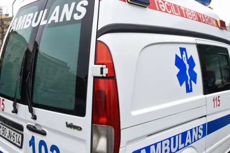 Məktəb direktoru qəflətən dünyasını dəyişib