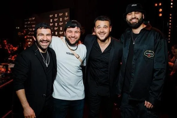 Xalq artisti özünə dəbdəbəli ad günü keçirdi - FOTOLAR