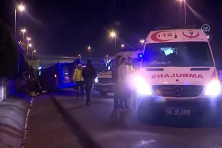 Azərbaycanlı sərxoş sürücü İstanbulda qəza törətdi
