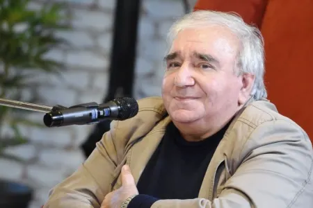 "Sadəcə, dostlarımla olacağam, özüm də qonaq qismində iştirak edəcəyəm" - -73 yaşını qeyd edən Xalq şairi