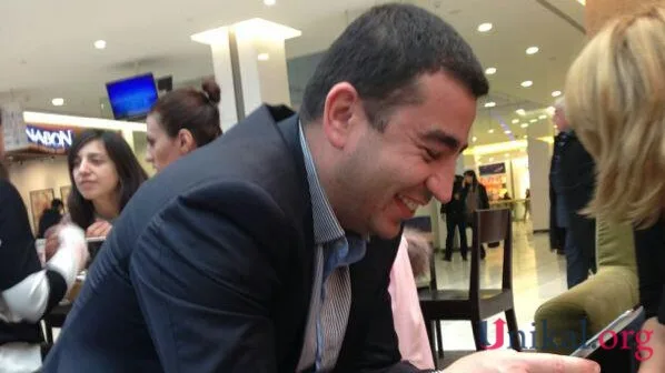 Bakıda icra hakimiyyətinin şöbə müdiri intihar edib - CİNAYƏT İŞİ BAŞLANDI - FOTOLAR