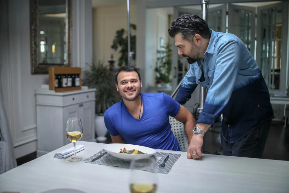 Aleksey Çumakov və EMİN - "Uçurumun kənarında" - FOTO - VİDEO