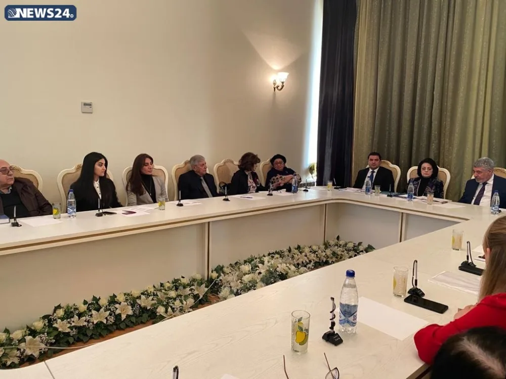 Ərtoğrul Cavidin 100 illiyi - FOTOLAR