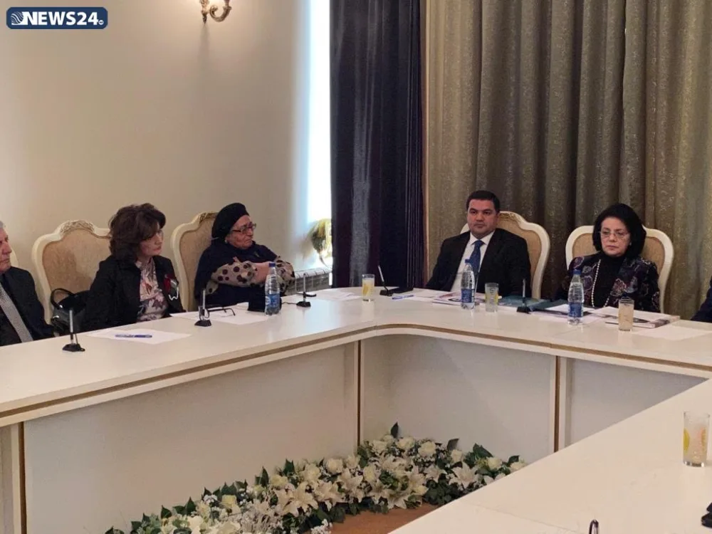 Ərtoğrul Cavidin 100 illiyi - FOTOLAR