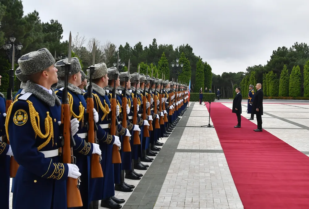Ukrayna Prezidentinin rəsmi qarşılanma mərasimi - FOTOLAR - VİDEO - YENİLƏNDİ 2