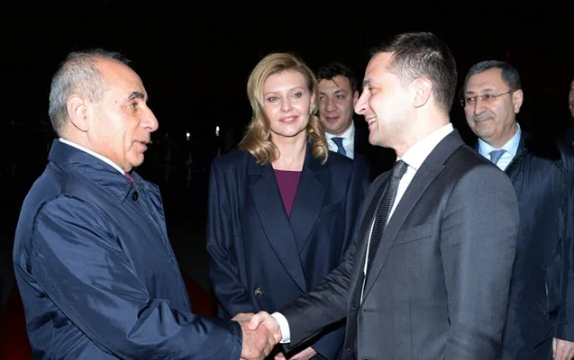 Zelenskinin Azərbaycana səfəri başa çatdı - -FOTOLAR
