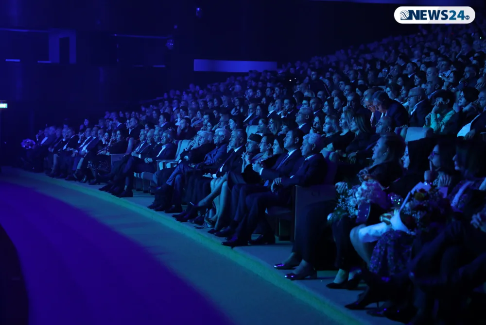 "Sözün düzü, elə şeirlərimə mahnılar yazılıb ki..." - RAMİZ RÖVŞƏN - FOTOLAR - VİDEO