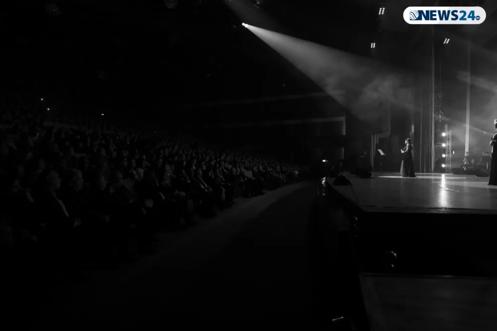 "Sözün düzü, elə şeirlərimə mahnılar yazılıb ki..." - RAMİZ RÖVŞƏN - FOTOLAR - VİDEO