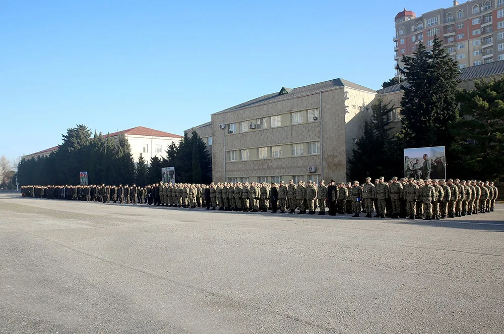 Prezident İlham Əliyev iki general-mayoru yeni vəzifəyə təyin etdi - FOTOLAR