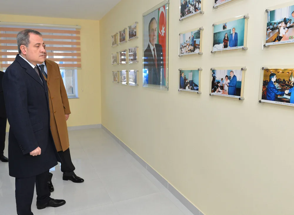 Ceyhun Bayramov Padar kənd tam orta məktəbində - FOTOLAR