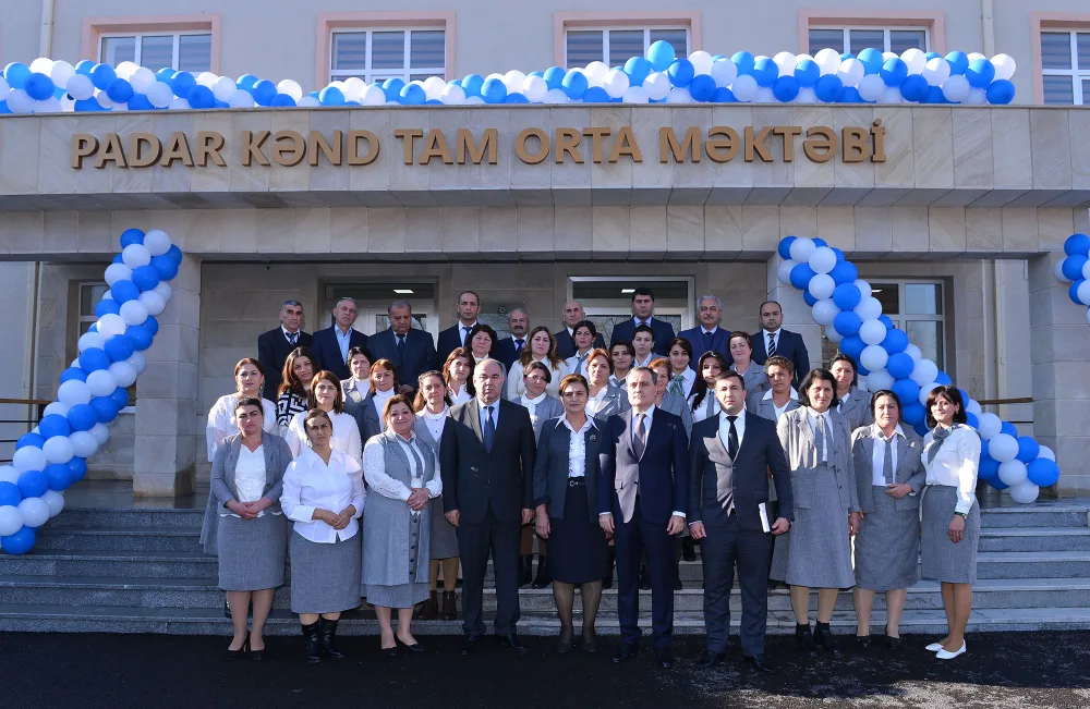 Ceyhun Bayramov Padar kənd tam orta məktəbində - FOTOLAR