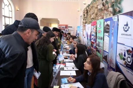 Bu il 56 şəhər və rayonda əmək yarmarkaları - KEÇİRİLİB
