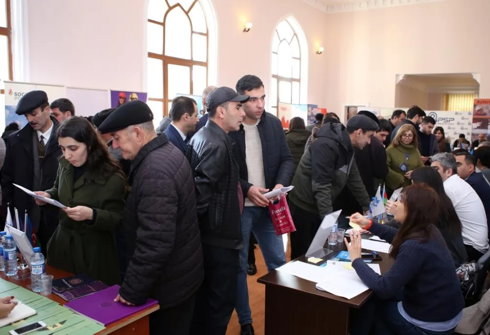 Bu il 56 şəhər və rayonda əmək yarmarkaları - KEÇİRİLİB