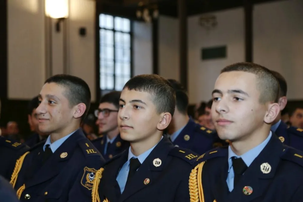 Fidan və Xuraman Qasımovalar vokal sənətinin sirlərini tələbələrlə bölüşdülər - FOTOLAR