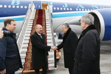 İlham Əliyev Rusiya Federasiyasına səfərə getdi - FOTO