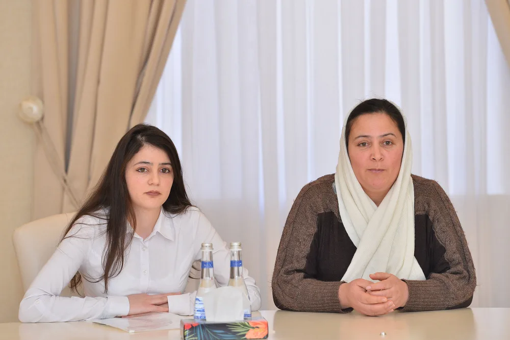 Təhsil naziri Sumqayıtda vətəndaşları qəbul edib - FOTO
