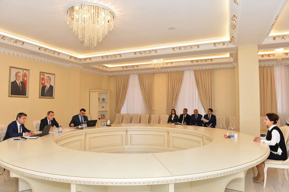 Təhsil naziri Sumqayıtda vətəndaşları qəbul edib - FOTO