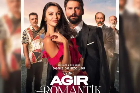 "Agır romantik"in posteri - İSTANBUL KÜÇƏLƏRİNDƏ - FOTO