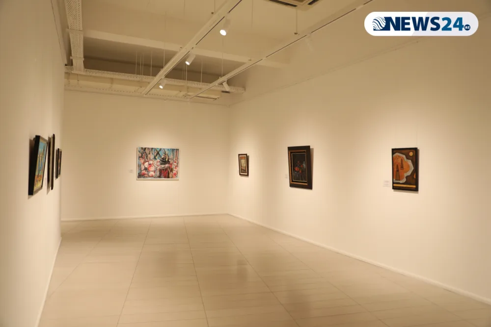 Müasir İncəsənət Muzeyində xeyriyyə sərgisi açılıb - FOTOLAR