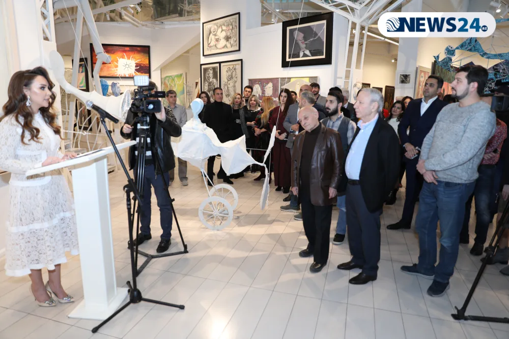 Müasir İncəsənət Muzeyində xeyriyyə sərgisi açılıb - FOTOLAR