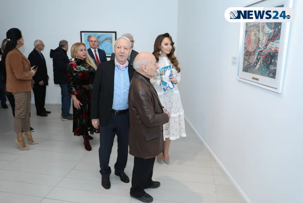 Müasir İncəsənət Muzeyində xeyriyyə sərgisi açılıb - FOTOLAR
