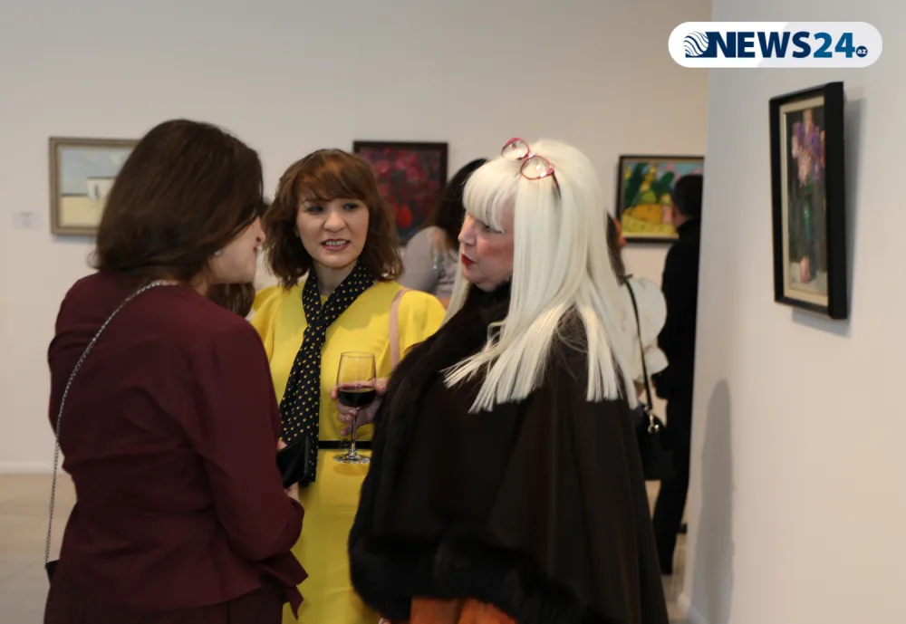 Müasir İncəsənət Muzeyində xeyriyyə sərgisi açılıb - FOTOLAR