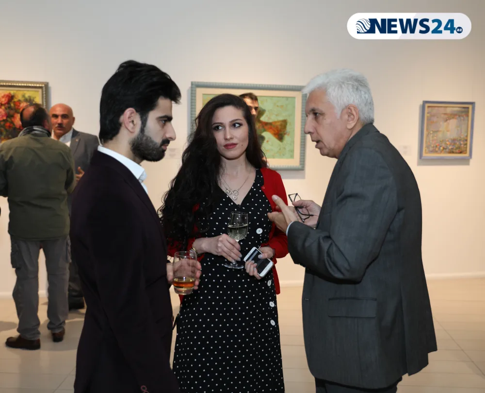 Müasir İncəsənət Muzeyində xeyriyyə sərgisi açılıb - FOTOLAR