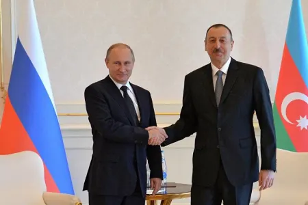 Vladimir Putin Azərbaycan Prezidentini təbrik edib