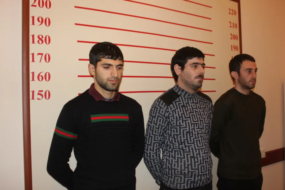 Qubada soyğunçuluq edən şəxslər - ƏLƏ KEÇDİ