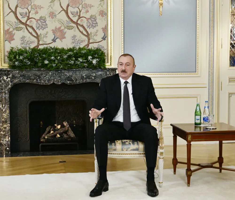 İlham Əliyev azərbaycanlı jurnalistlərə müsahibə verdi - FOTO