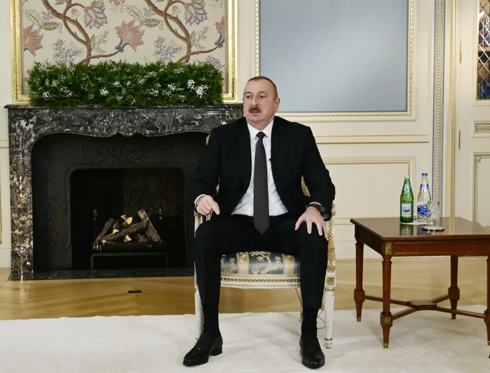İlham Əliyev azərbaycanlı jurnalistlərə müsahibə verdi - FOTO