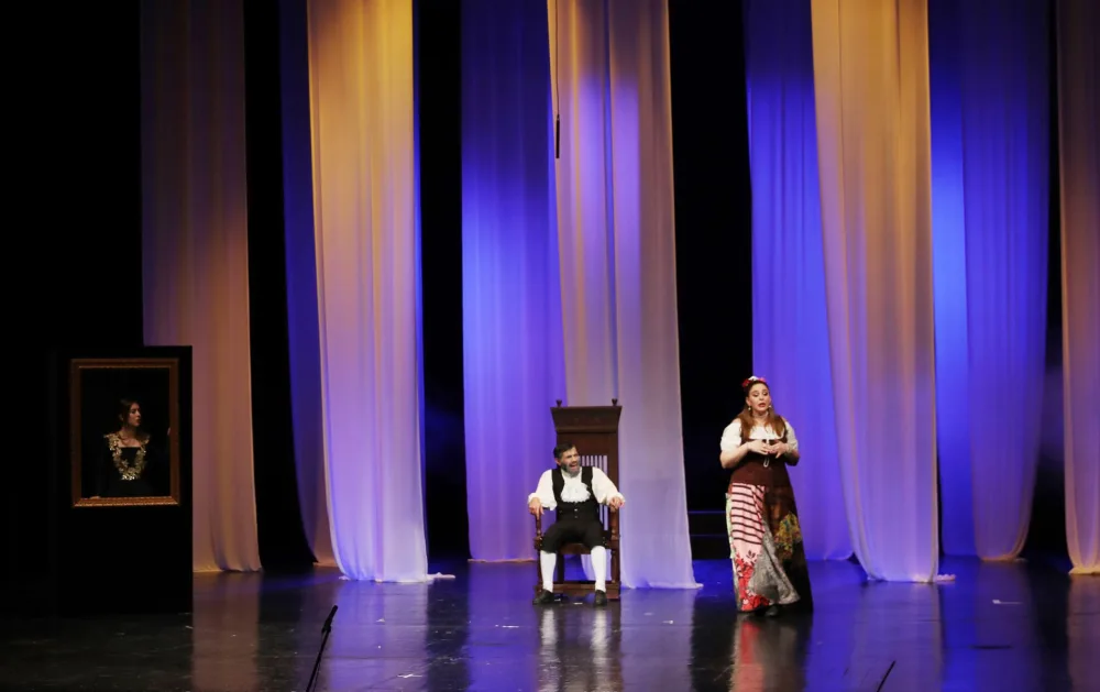 Leyla Əliyeva “And” tamaşasının premyerasında iştirak edib - -FOTOLAR