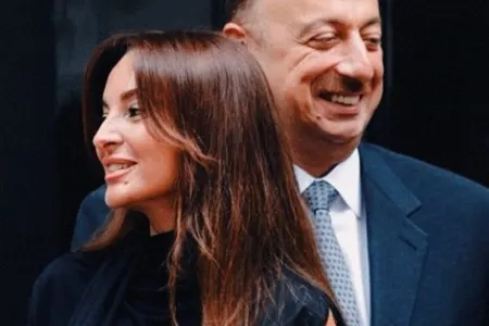 Mehriban Əliyeva İlham Əliyevi belə təbrik etdi - FOTO