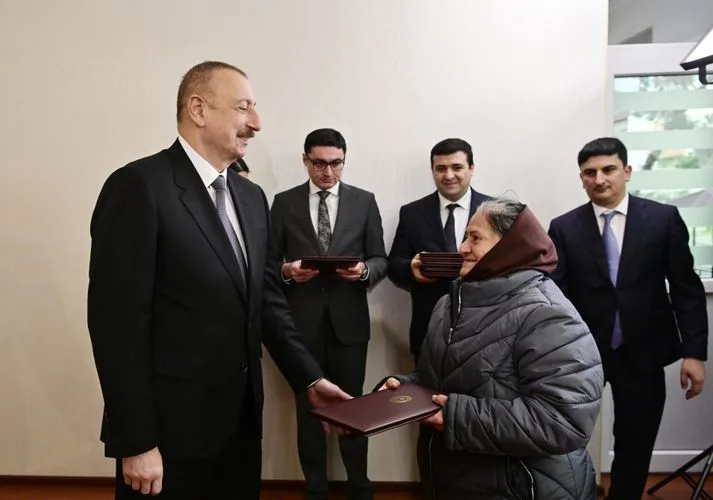 Prezident Qarabağ müharibəsi əlillərinə mənzil və avtomobillər - TƏQDİM ETDİ