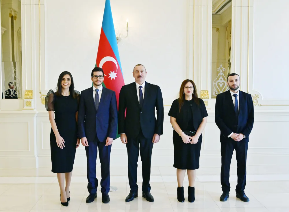 İlham Əliyev İsrail səfirinin etimadnaməsini - QƏBUL ETDİ - FOTO - YENİLƏNDİ