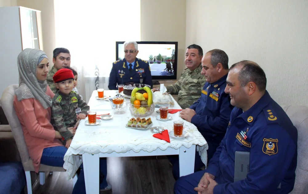 Hərbçilərin yeni yaşayış binası istifadəyə verildi - FOTO - VİDEO