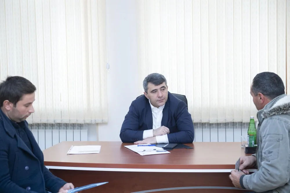 Kənd Təsərrüfatı naziri İnam Kərimov Xaçmazda vətəndaşları qəbul etdi - FOTOLAR