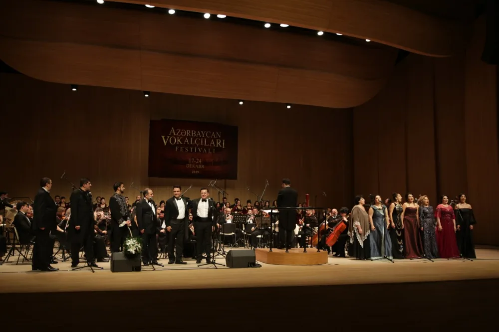 "Azərbaycan vokalçıları" festivalının bağlanış mərasimi KEÇİRİLİB - FOTOLAR - VİDEO