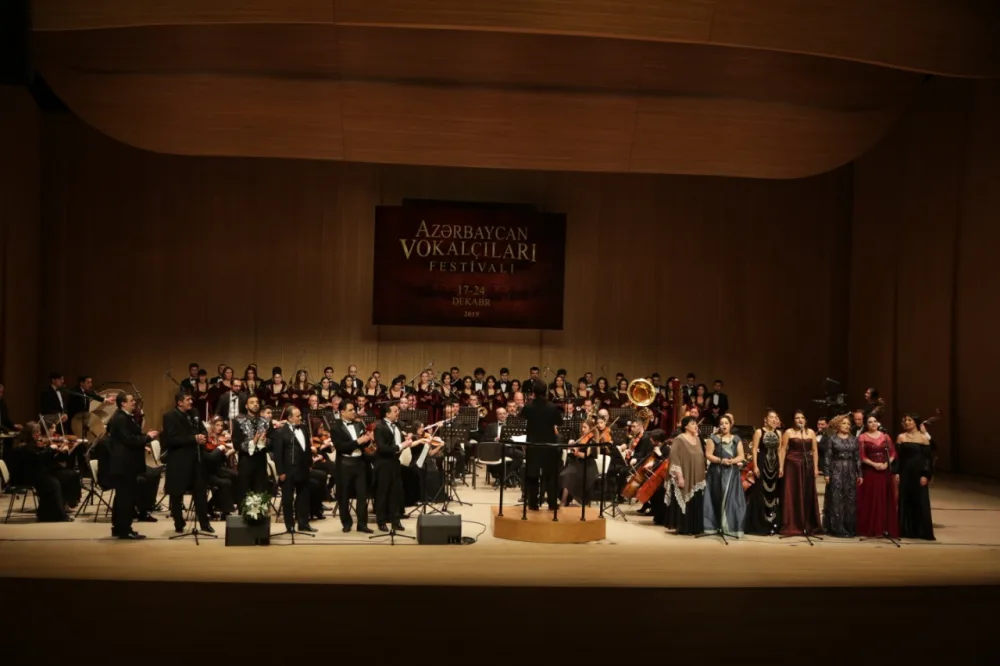 "Azərbaycan vokalçıları" festivalının bağlanış mərasimi KEÇİRİLİB - FOTOLAR - VİDEO
