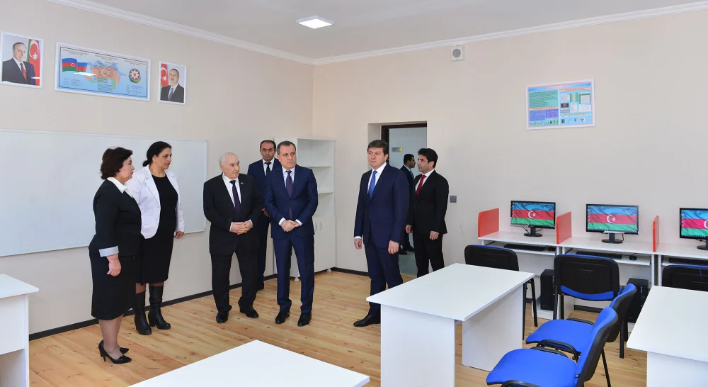 Nazir Vəndam qəsəbəsində yeni məktəbin - AÇILIŞINDA - FOTOLAR