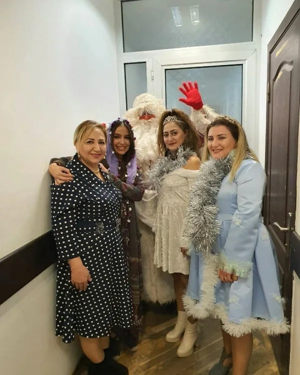 Leyla Əliyeva internat məktəbində olub - -FOTOLAR